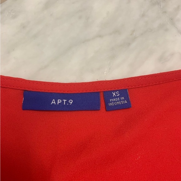 NWT Apt. 9 Red Sheer V-Neck Tank Top in US XS - Picture 4 of 8